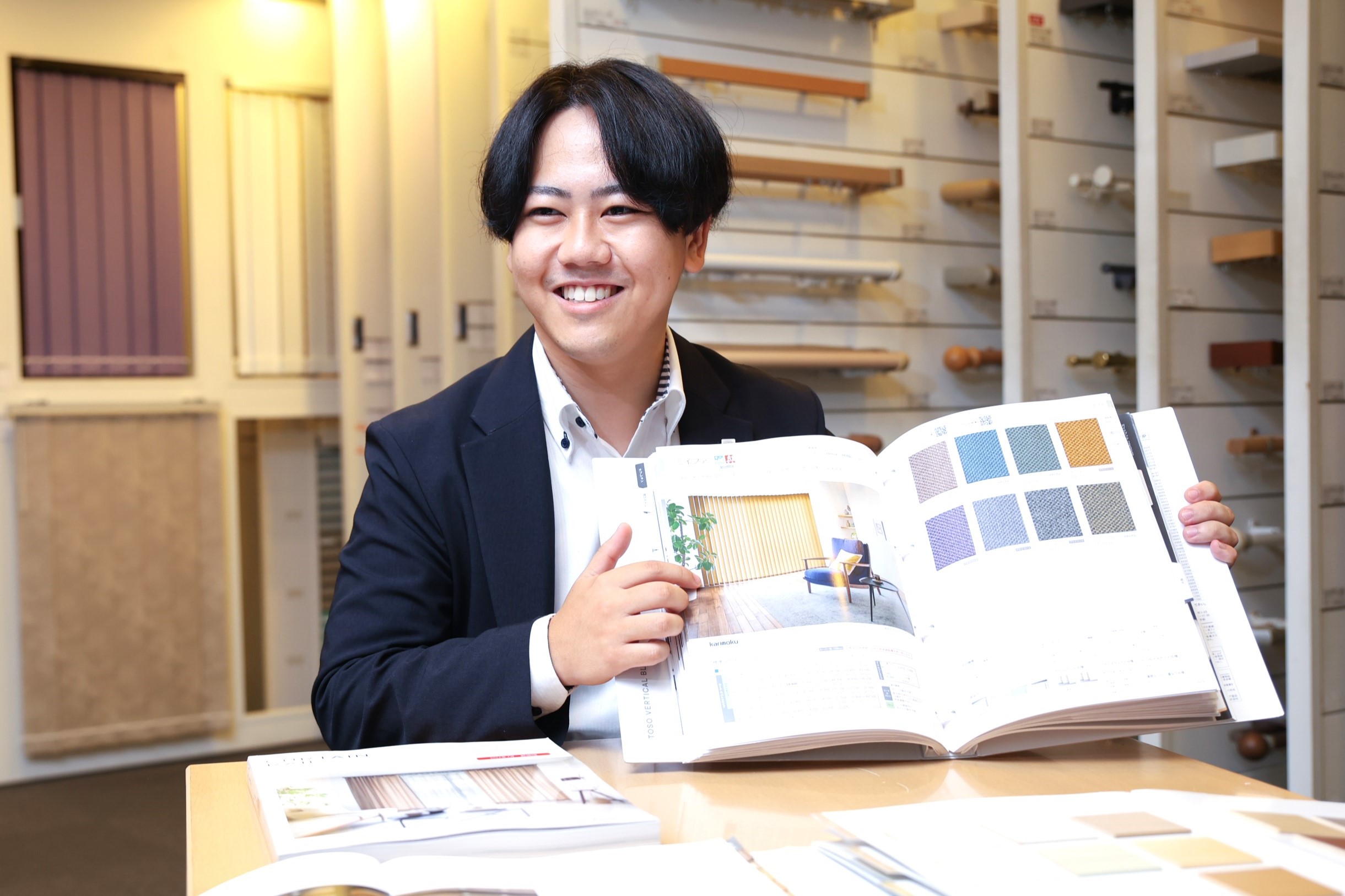 沖縄出張所の正社員 営業求人イメージ